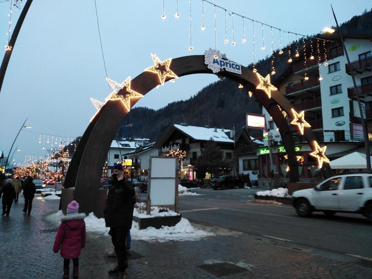 Bertuzzi Luxury Chalet อาปริกา ภายนอก รูปภาพ