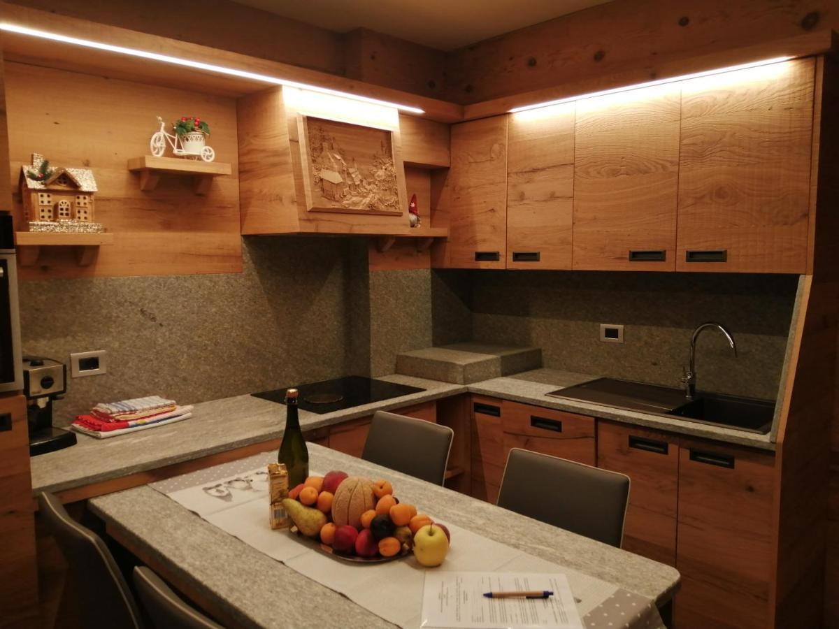 Bertuzzi Luxury Chalet อาปริกา ภายนอก รูปภาพ